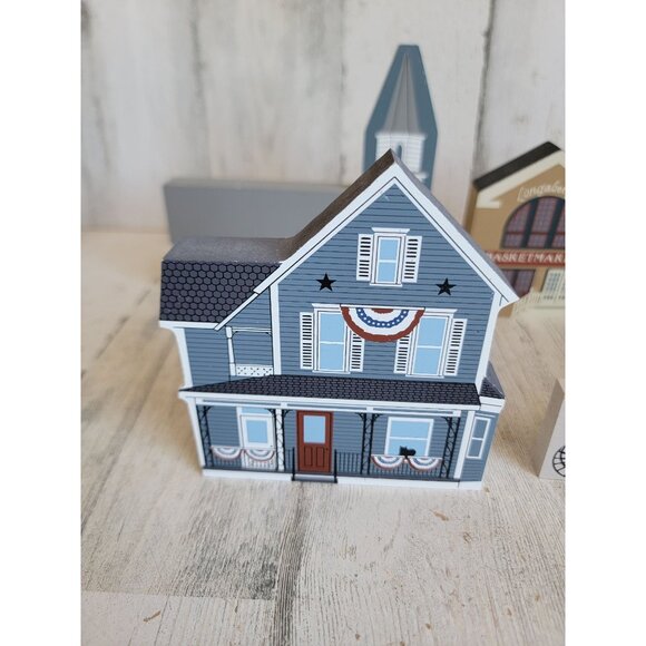 Wooden cats meow village Church house shelf sitter set - Picture 2 of 8